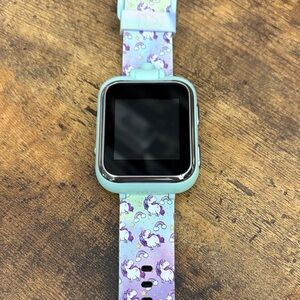 3 Kids Smartwatches
Unicorn
Pink sparkles
And jojo siwa

Need new batteries